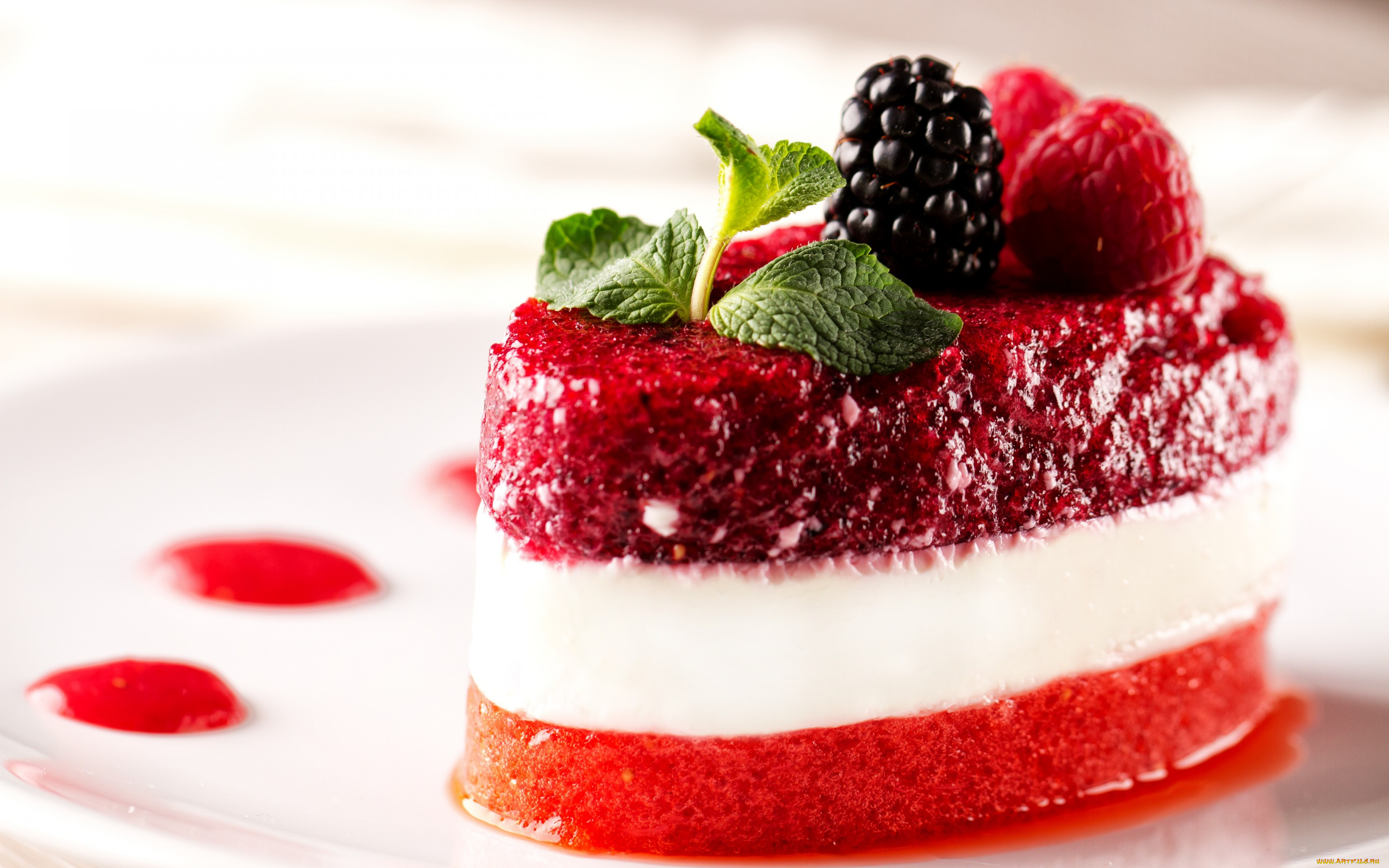 , ,  ,  , , , dessert, sweet, cake, berries, , , , 